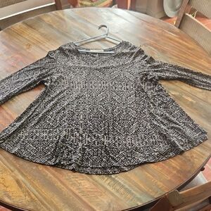 Women's Black Patterned Top